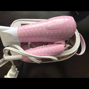 Babyliss Nano Travel Dryer w nozzle and case